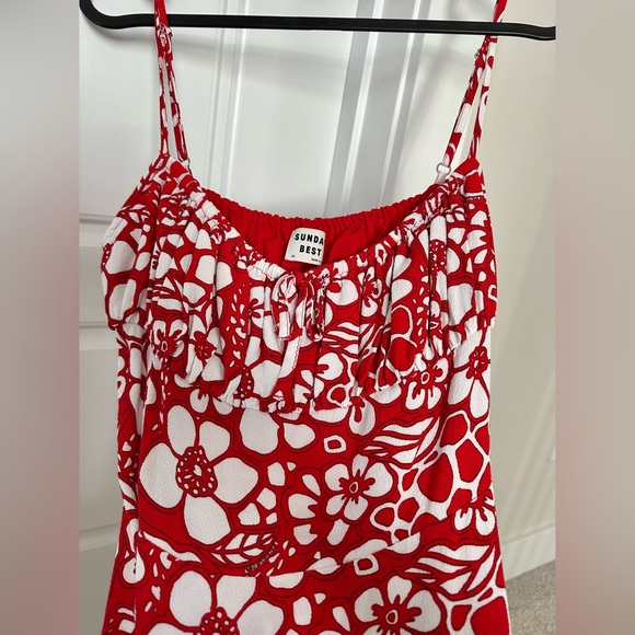 Like brand new Aritzia skirt - Picture 5 of 6